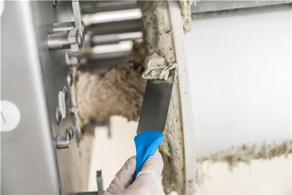 Vikan 40103 Stainless Steel Scraper with Threaded Handle, 50mm