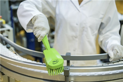 Vikan - 4192 - Washing Brush w/short Handle, 270mm, Hard